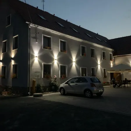 Zachęta Hotel