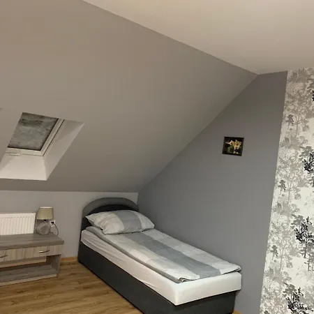 Zacheta カミェンナ・グラ