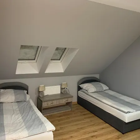 ホテル Zacheta カミェンナ・グラ